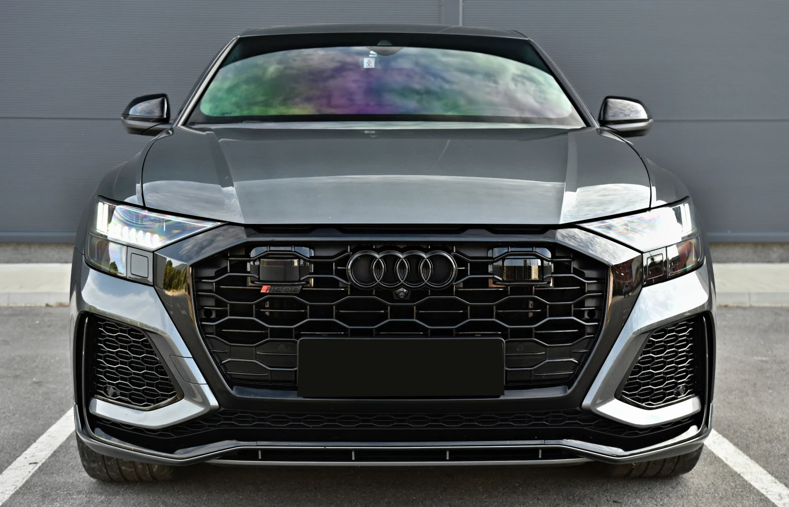 Audi RSQ8 Carbon-ceramic!B&O!Head-up!Pano!Exclusive!, снимка 2 - Автомобили и джипове - 56041779