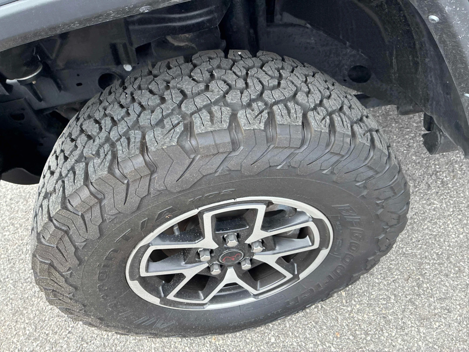Jeep Wrangler Rubicon* CARFAX* АВТОКРЕДИТ БЕЗ ПЪРВОНАЧАЛНА ВНОСК, снимка 7 - Автомобили и джипове - 56068758