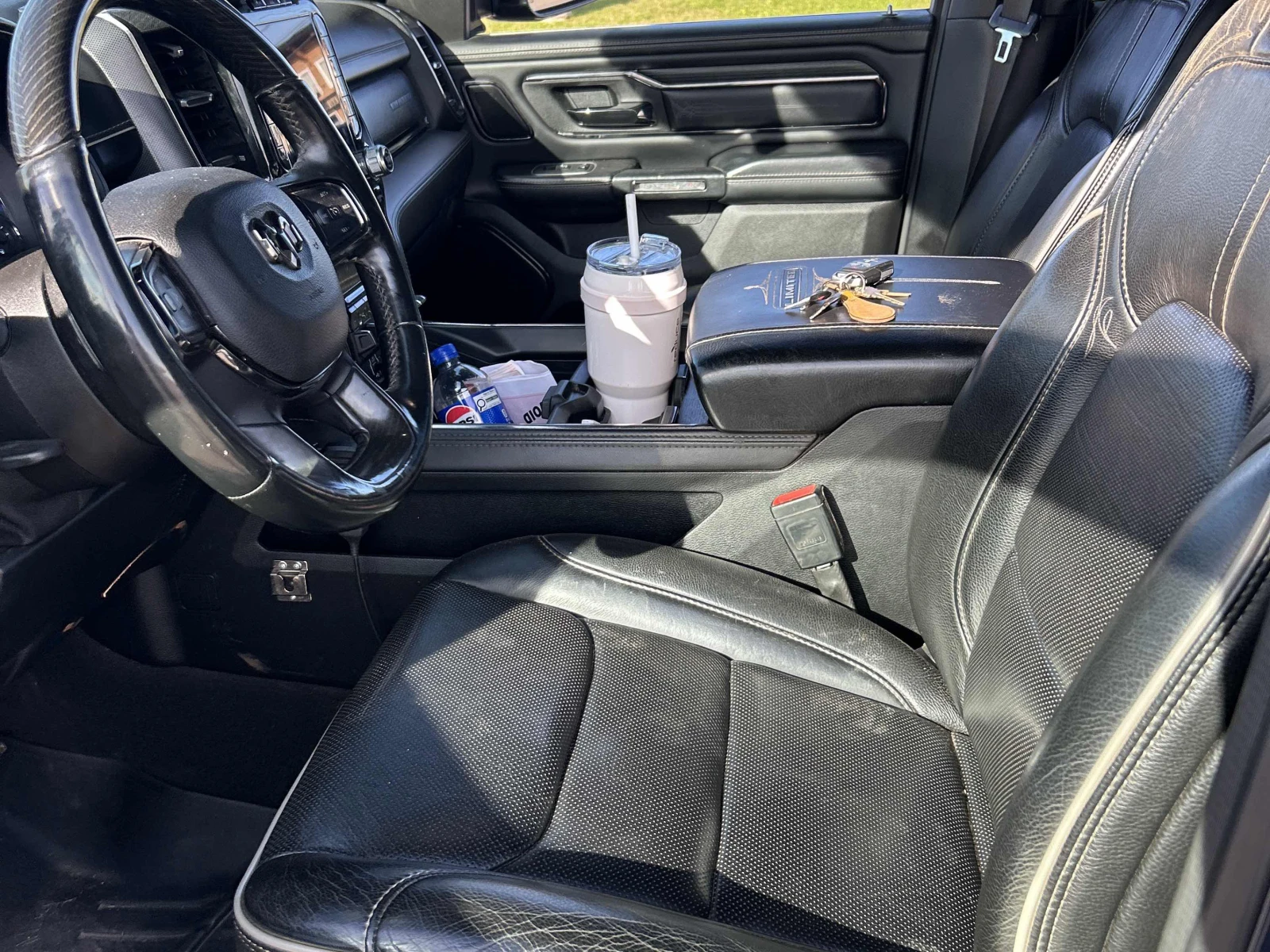 Dodge RAM 1500 Limited / 360 / Обдухване / Carfax, снимка 5 - Автомобили и джипове - 56228994