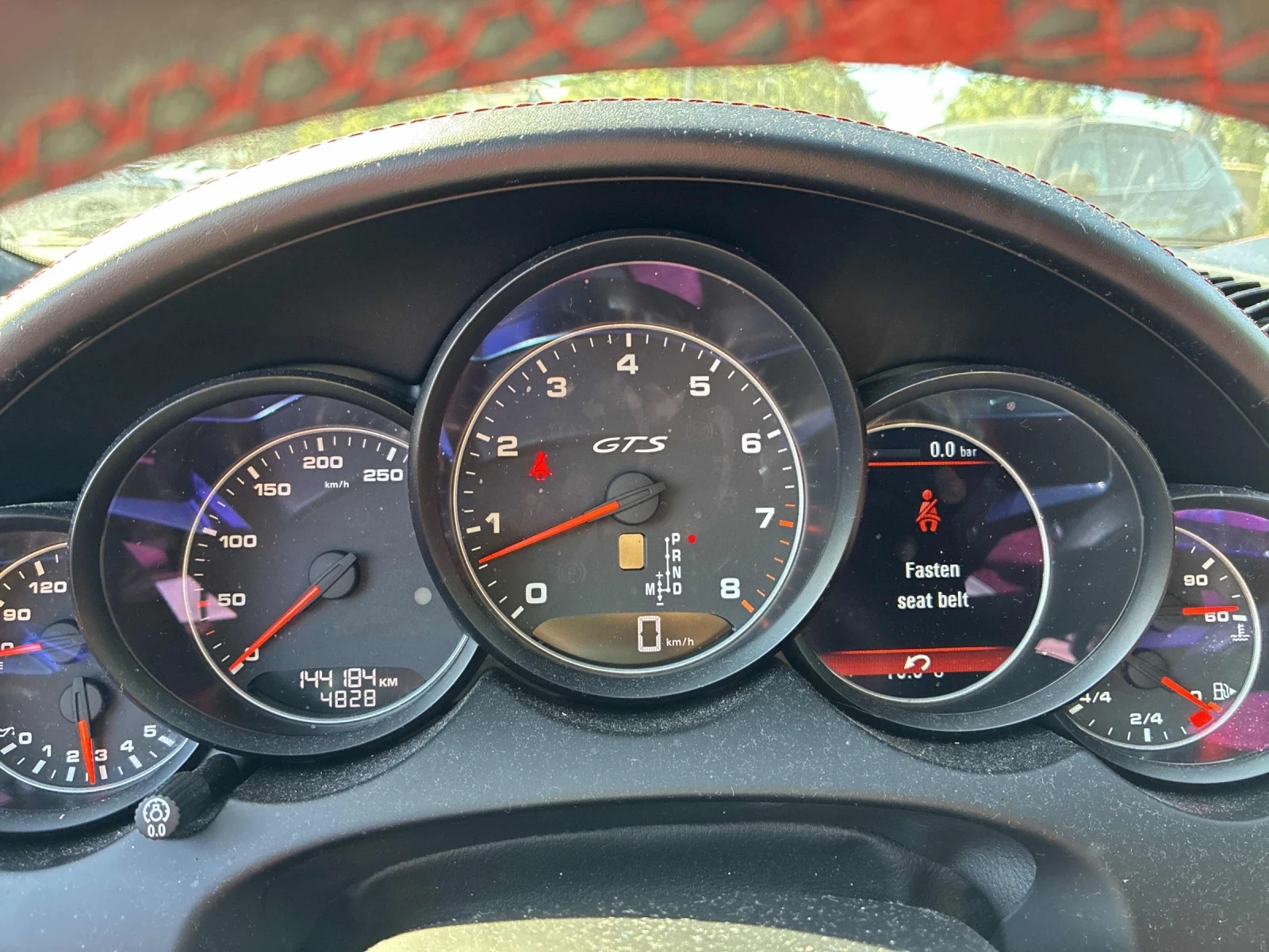 Porsche Macan GTS* Back cam* Pano* Chrono* Bose* Подгрев* , снимка 8 - Автомобили и джипове - 56260156