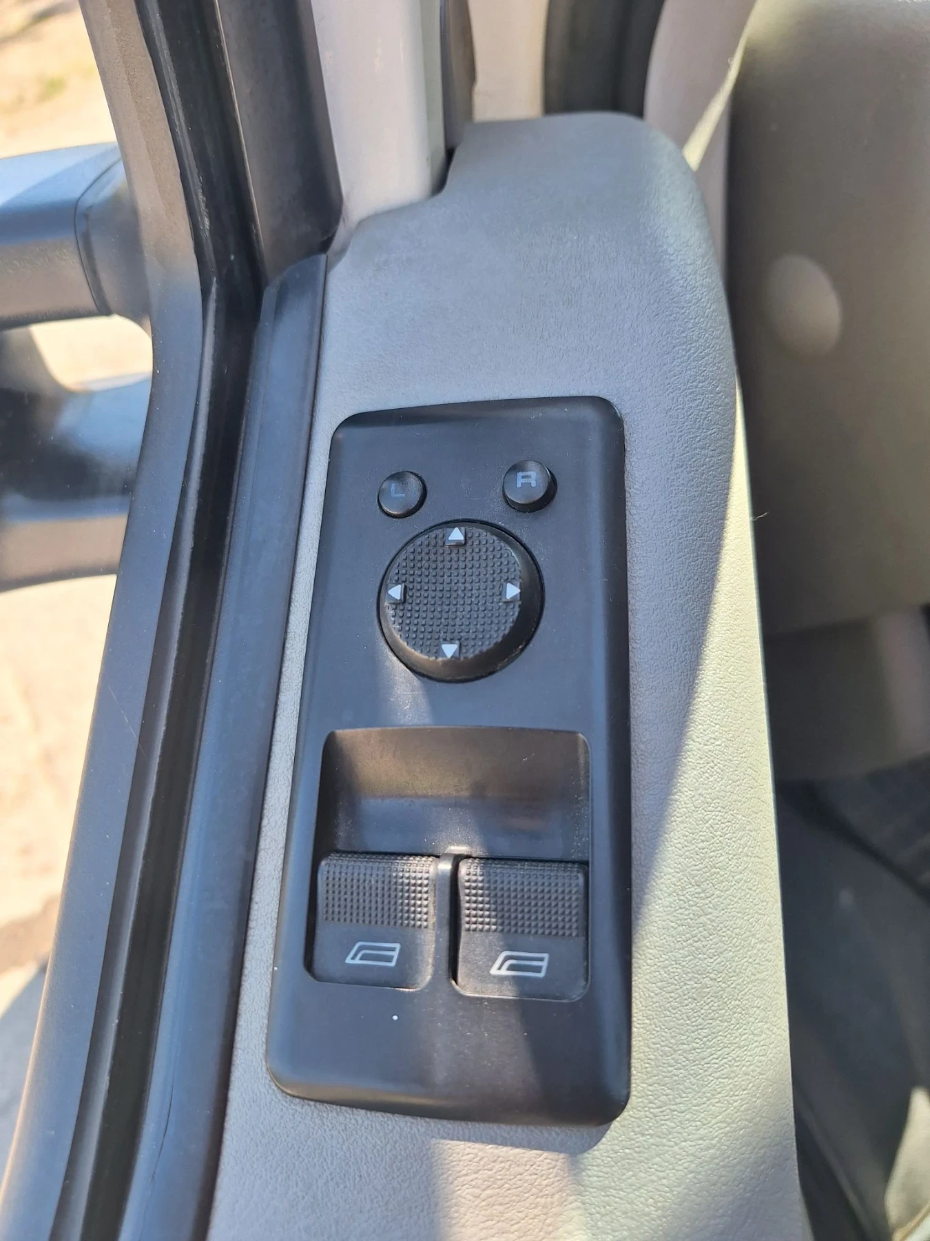 VW T4 2.5 102 кс , снимка 5 - Бусове и автобуси - 55973628