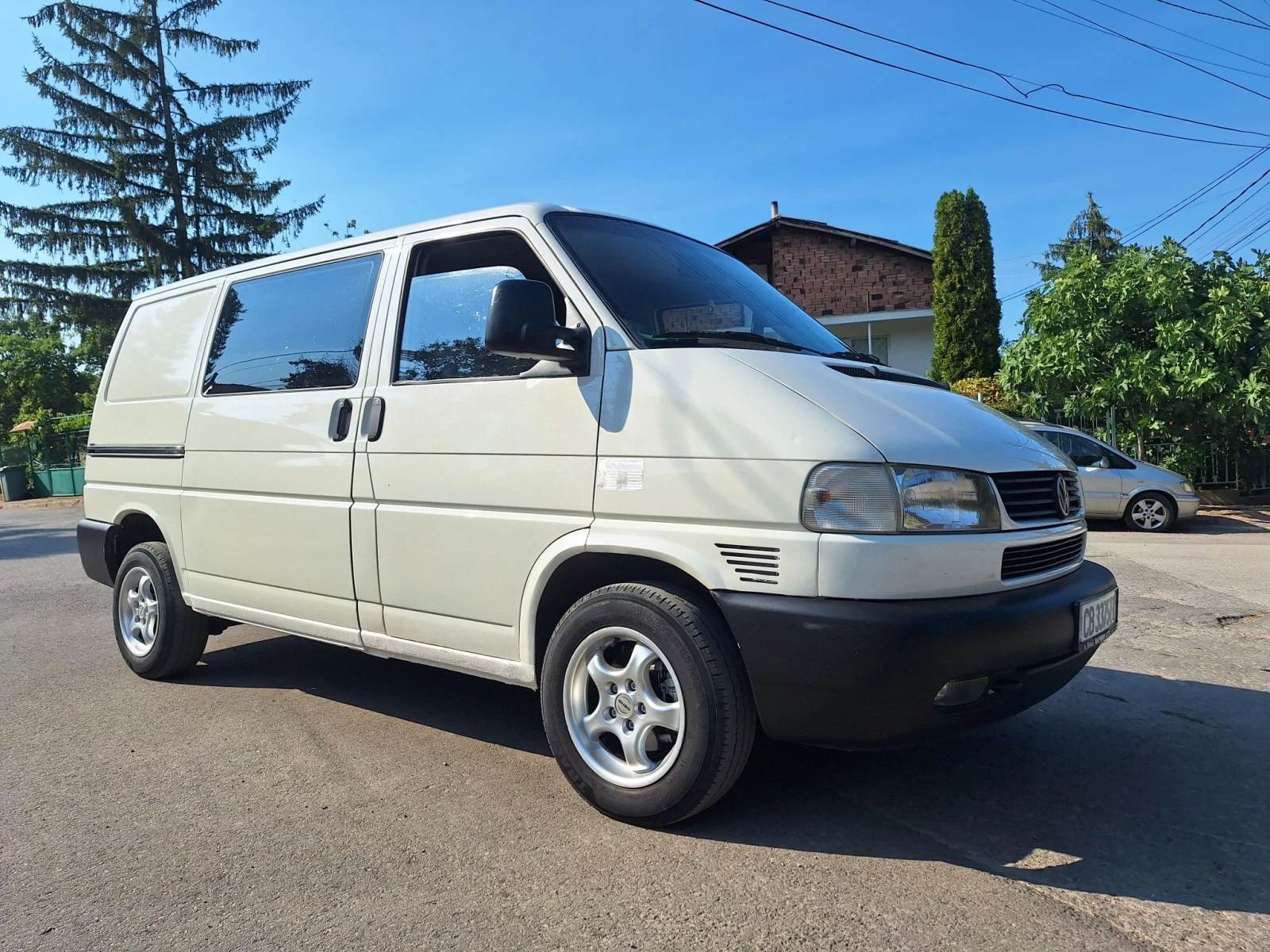 VW T4 2.5 102 кс , снимка 3 - Бусове и автобуси - 55973628