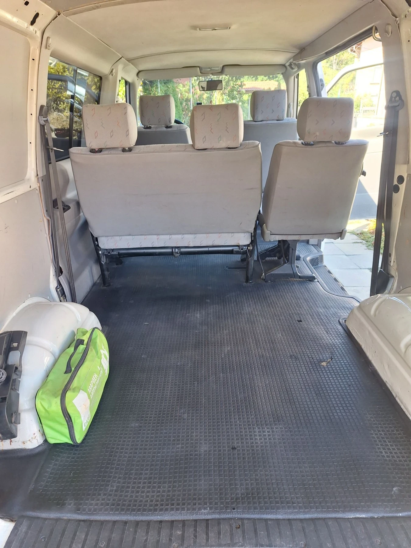 VW T4 2.5 102 кс , снимка 9 - Бусове и автобуси - 55973628