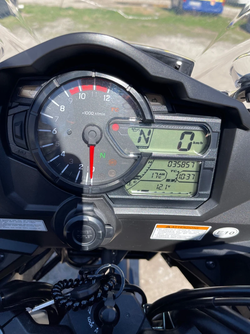 Suzuki V-strom DL-1000, снимка 13 - Мотоциклети и мототехника - 43528245