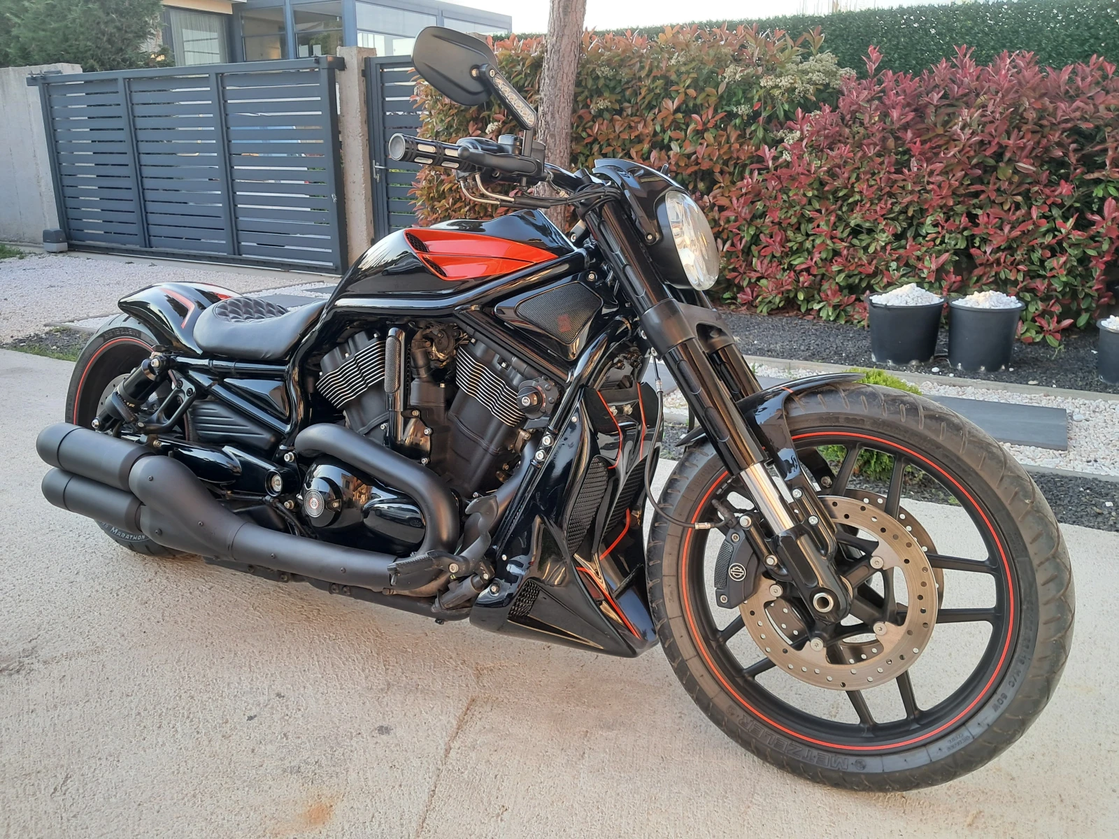 Harley-Davidson V-Rod NIGHT-ROD-ABS -CUSTOM-КАТО НОВ