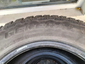 Гуми Всесезонни 235/65R17, снимка 5 - Гуми и джанти - 48105056