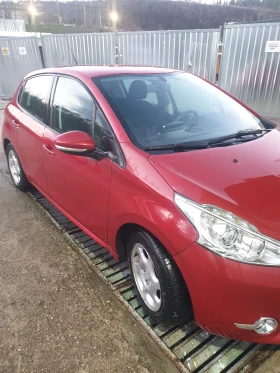 Peugeot 208 1.4, снимка 6