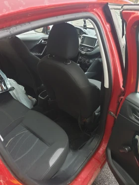 Peugeot 208 1.4, снимка 12