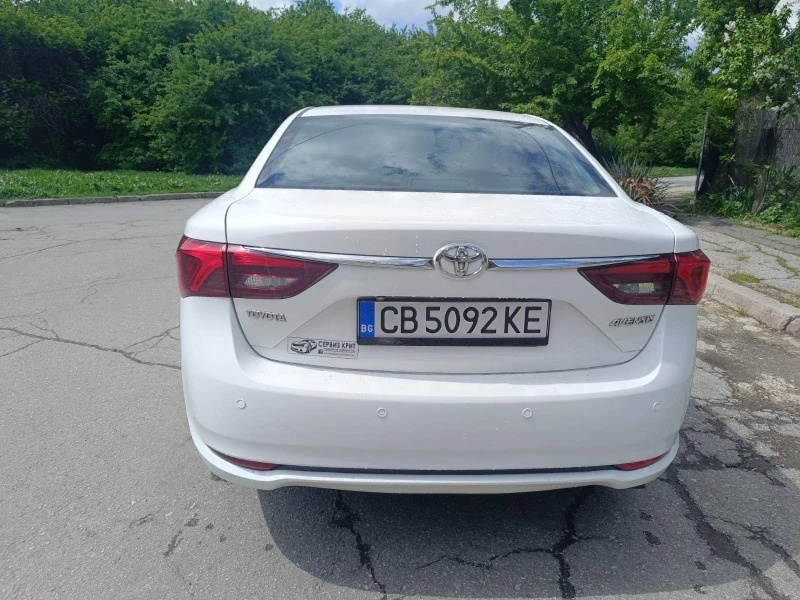 Toyota Avensis 2.0 D-4D Business Advance, снимка 4 - Автомобили и джипове - 47334701