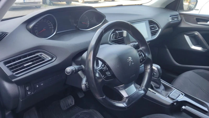 Peugeot 308 SW, снимка 11 - Автомобили и джипове - 47194251