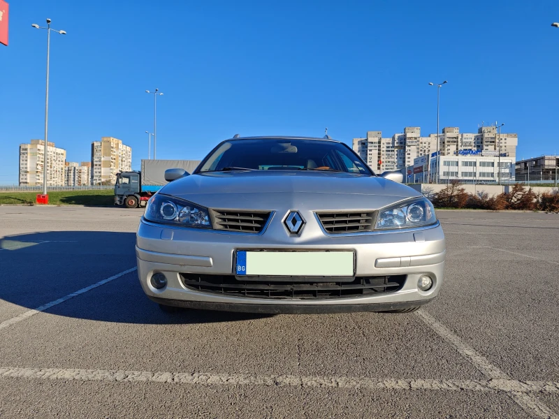 Renault Laguna 1.9 DCI Initiale, снимка 7 - Автомобили и джипове - 47609497