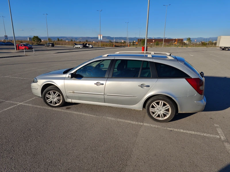 Renault Laguna 1.9 DCI Initiale, снимка 4 - Автомобили и джипове - 47609497