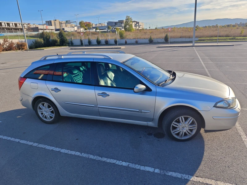 Renault Laguna 1.9 DCI Initiale, снимка 3 - Автомобили и джипове - 47609497