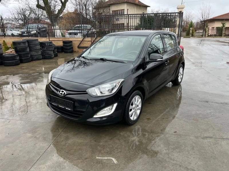 Hyundai I20, снимка 1 - Автомобили и джипове - 48275889