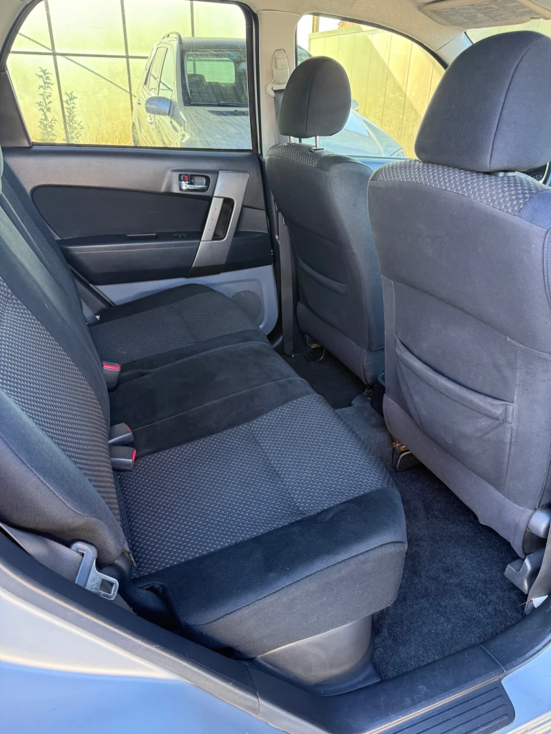 Daihatsu Terios 1.5I, снимка 8 - Автомобили и джипове - 51526066