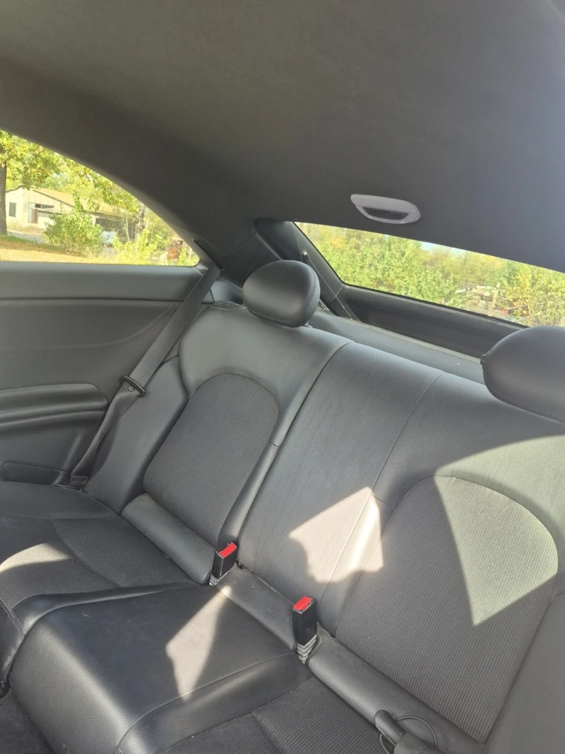 Mercedes-Benz CLC 220, снимка 5 - Автомобили и джипове - 52670516