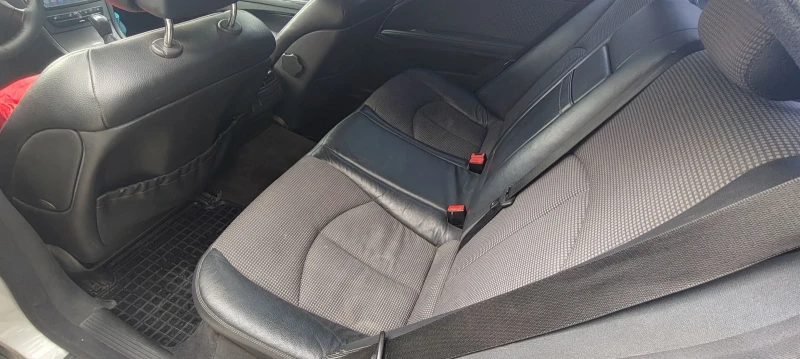Mercedes-Benz E 320 E320, снимка 6 - Автомобили и джипове - 52289205