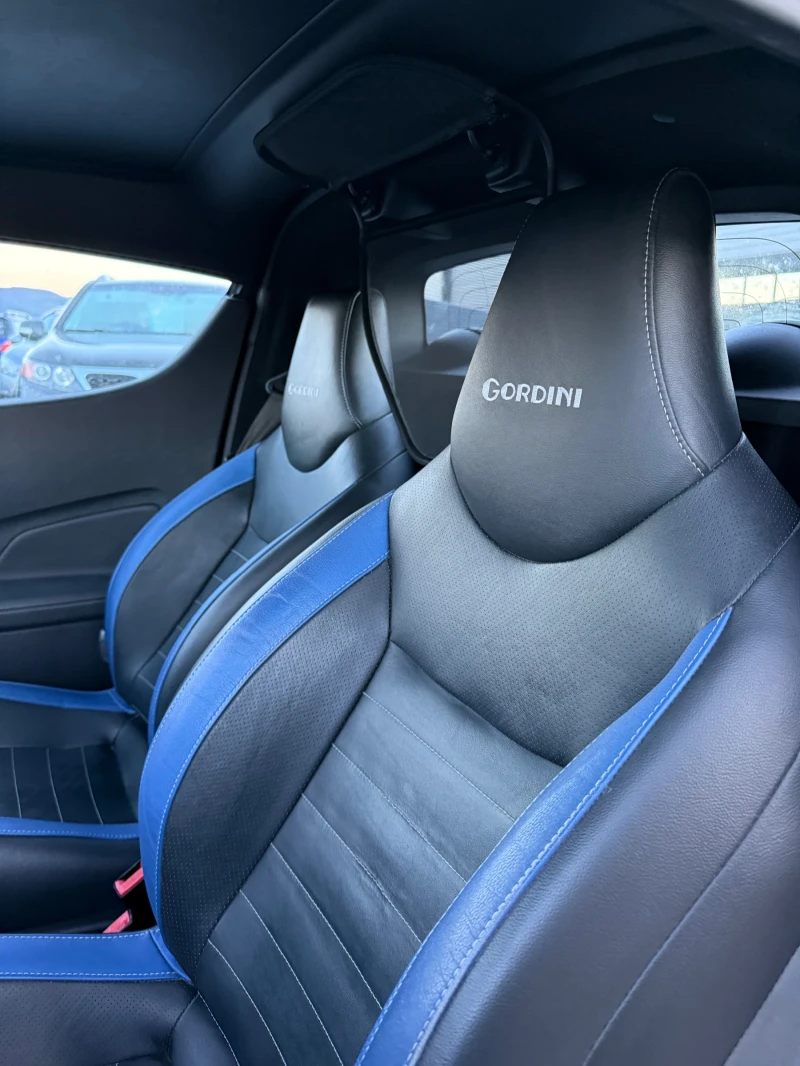 Renault Wind 1.4 , снимка 15 - Автомобили и джипове - 52542284