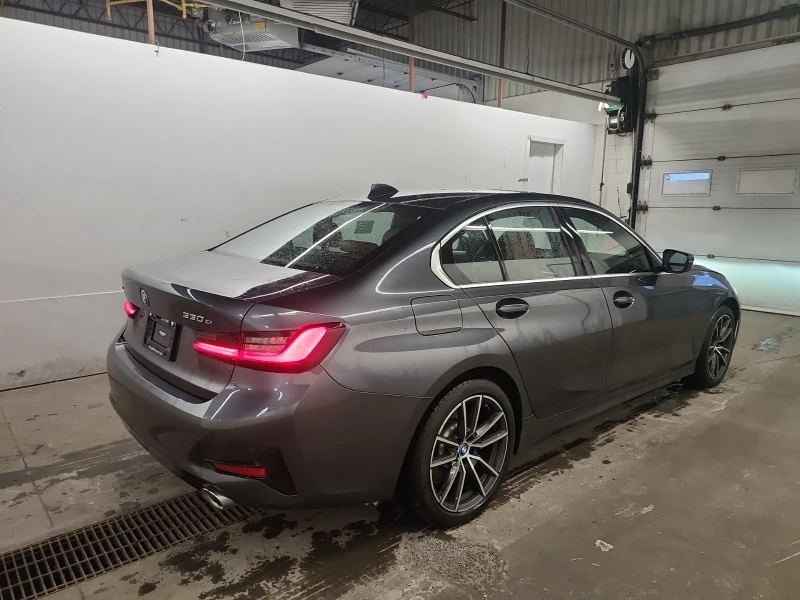 BMW 330 E HYBRID * * CARFAX * * АВТО КРЕДИТ * * , снимка 4 - Автомобили и джипове - 53027190