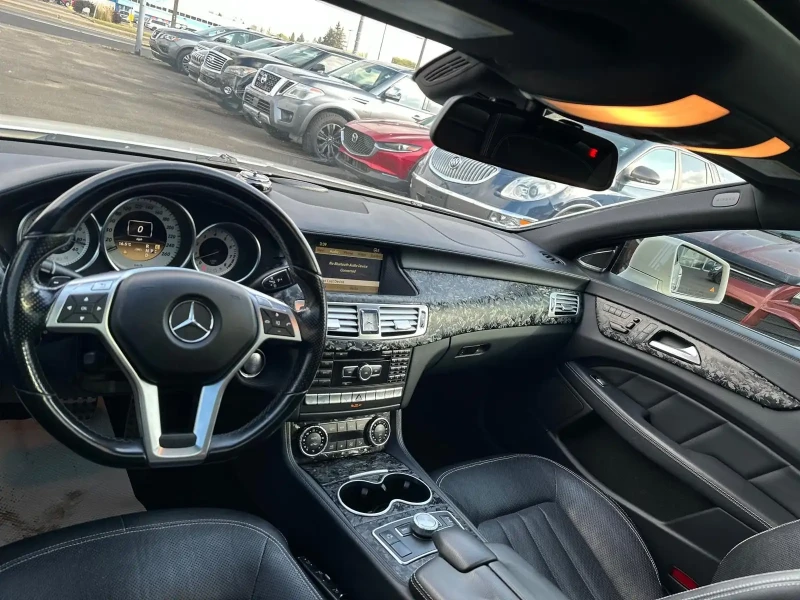 Mercedes-Benz CLS 550 * CARFAX * ФИНАНСИРАНЕ , снимка 9 - Автомобили и джипове - 53077178