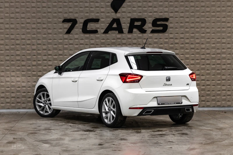 Seat Ibiza FR Подгрев на седалки * Apple CarPlay/Android Auto, снимка 4 - Автомобили и джипове - 53505427
