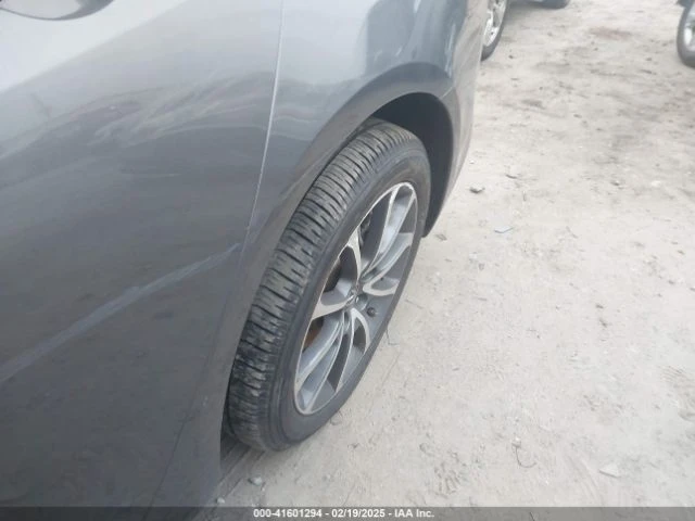 Acura TLX * Възможност за Лизинг*  - изображение 10