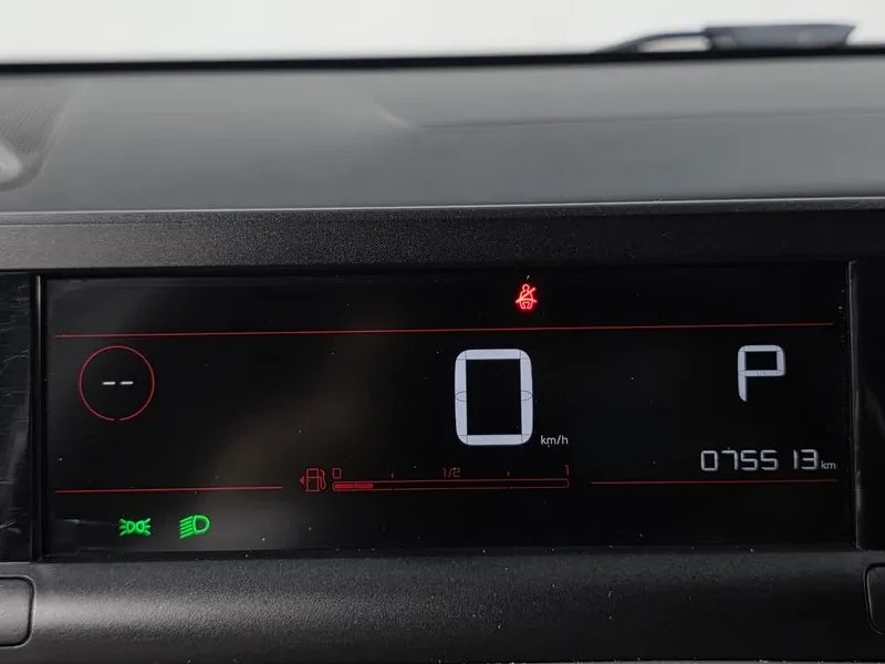 Citroen C4 Cactus 1.5 Bluehdi Shine, снимка 8 - Автомобили и джипове - 55831379