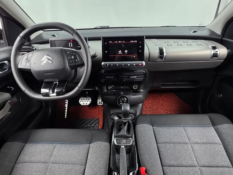 Citroen C4 Cactus 1.5 Bluehdi Shine, снимка 7 - Автомобили и джипове - 55831379