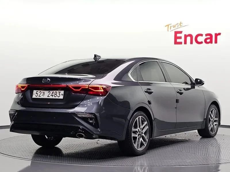 Kia K3, снимка 2 - Автомобили и джипове - 56706941
