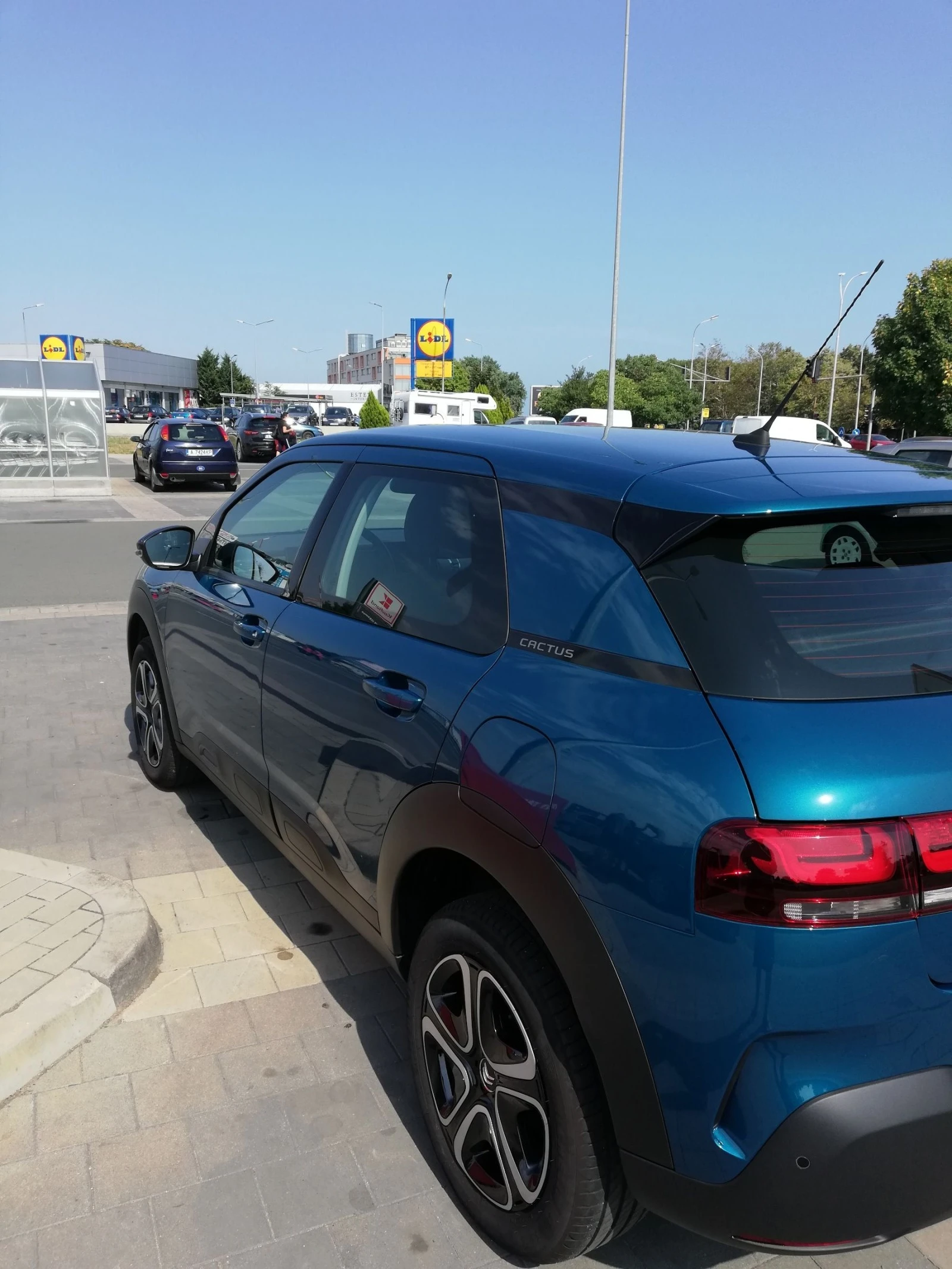 Citroen C4 Cactus  Phase 2 PureTech, crossover  - изображение 6