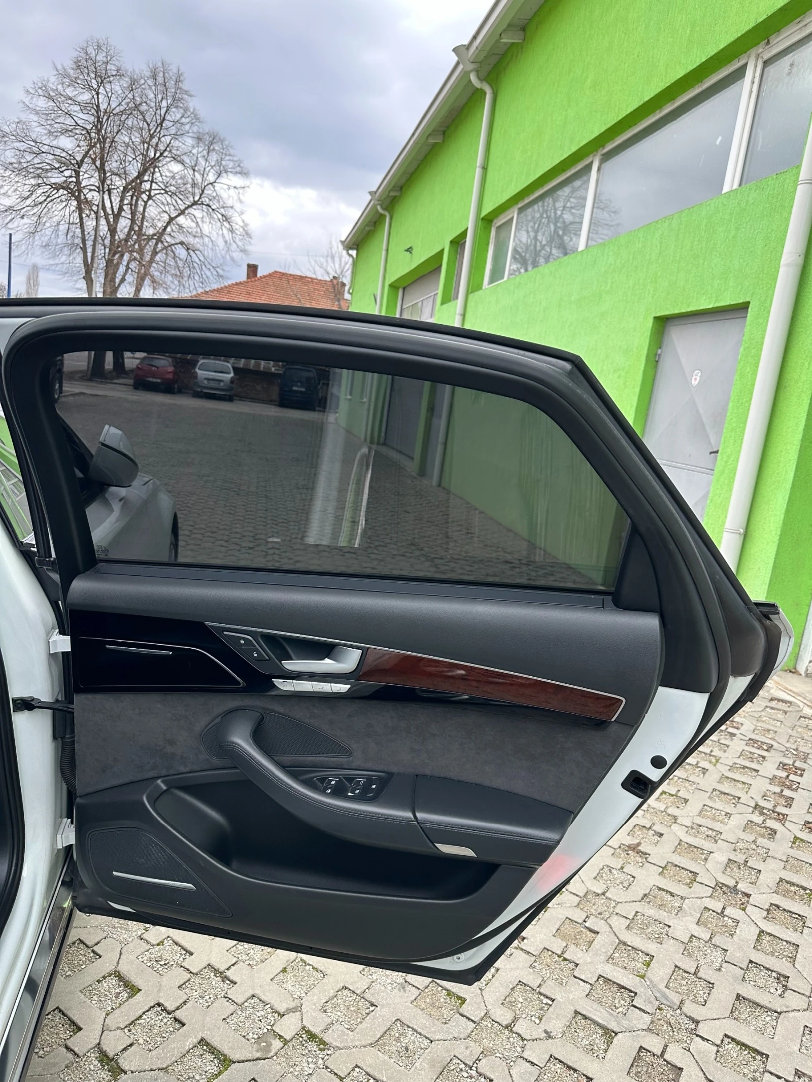 Audi A8 L 4.2 FSI  | Mobile.bg   14