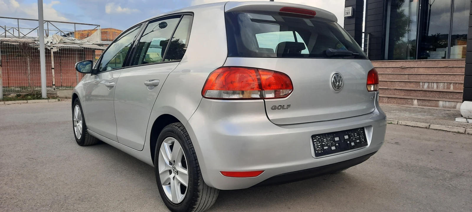 VW Golf 1.6 102к.с.газ/бензин - изображение 3