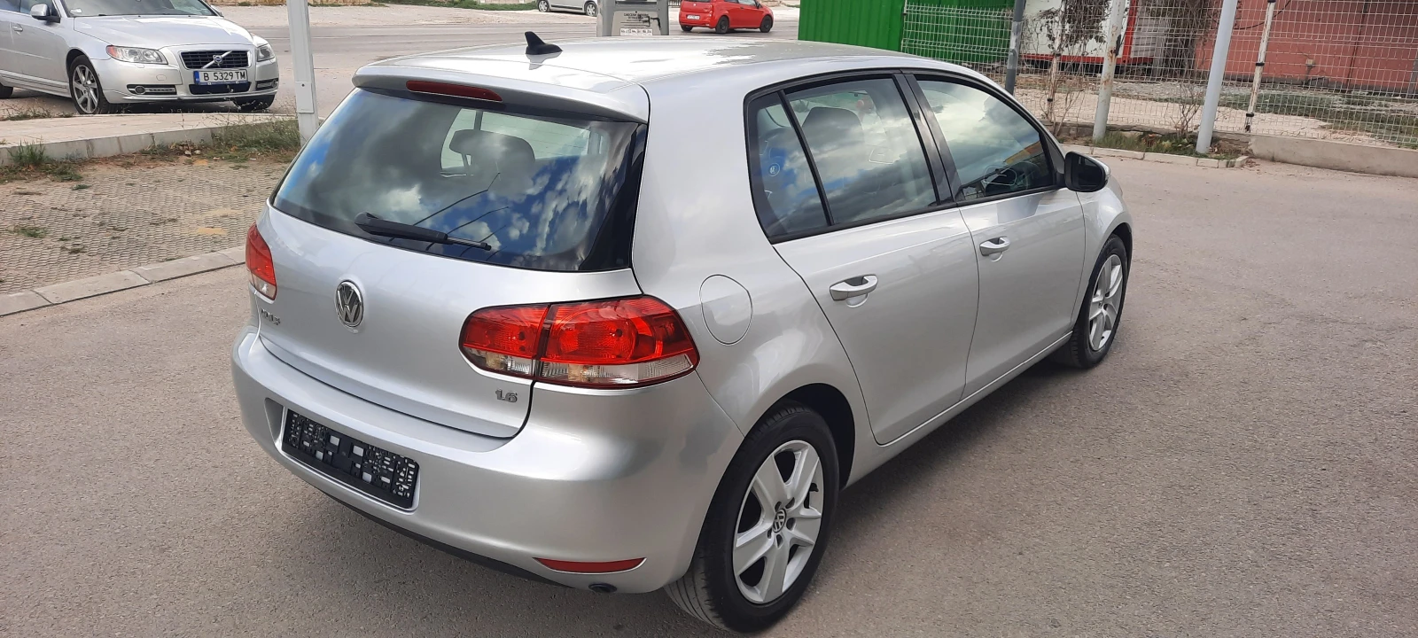 VW Golf 1.6 102к.с.газ/бензин - изображение 5