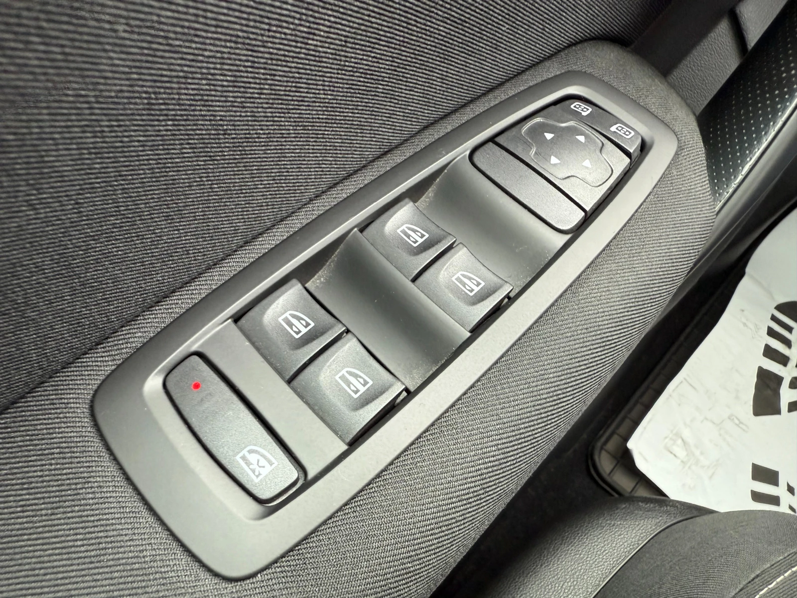 Renault Megane 1.2i 132 к.с. | Mobile.bg — изображение 15