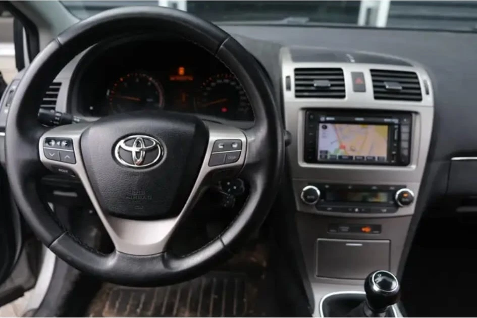 Toyota Avensis 2.2 D-4D EXECUTIVE! Очакван внос!  - изображение 7