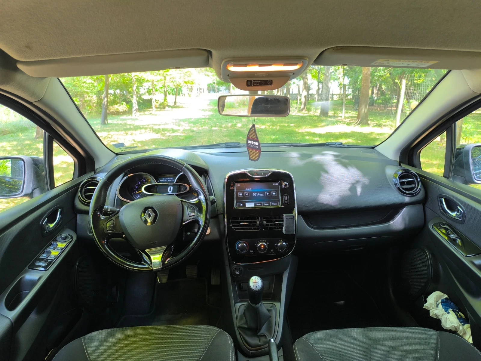 Renault Clio 1.5 - изображение 5