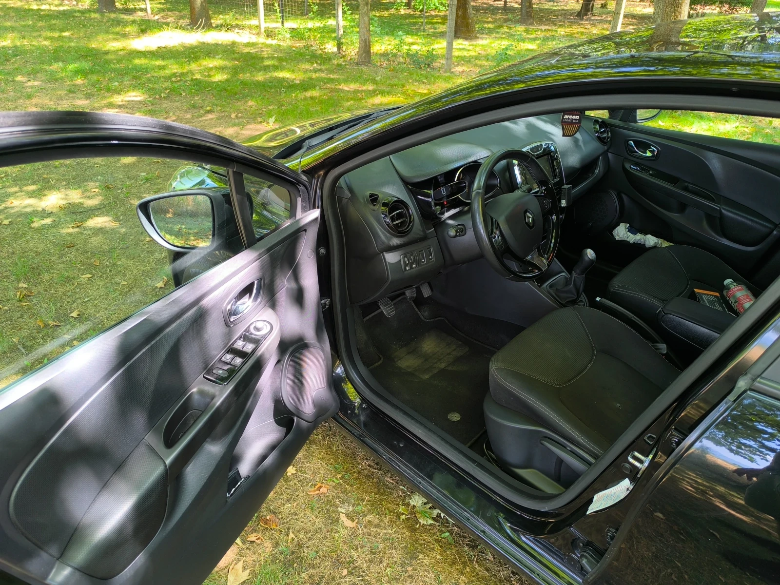 Renault Clio 1.5 - изображение 7