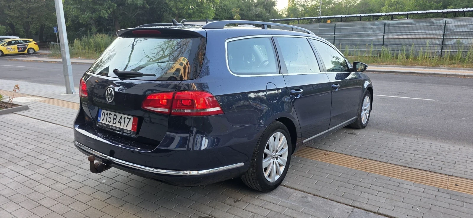 VW Passat 1.6TDI NAVI - изображение 5