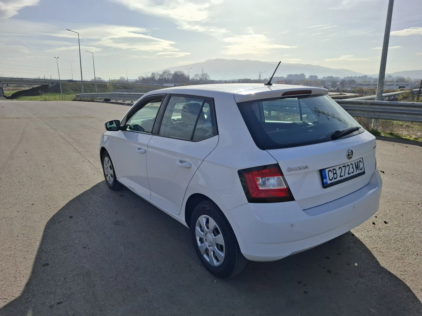 Skoda Fabia 1.0 TSI 95hp - изображение 4