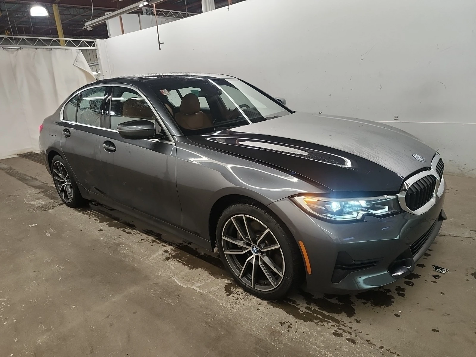 BMW 330 E HYBRID * * CARFAX * * АВТО КРЕДИТ * *  - изображение 3