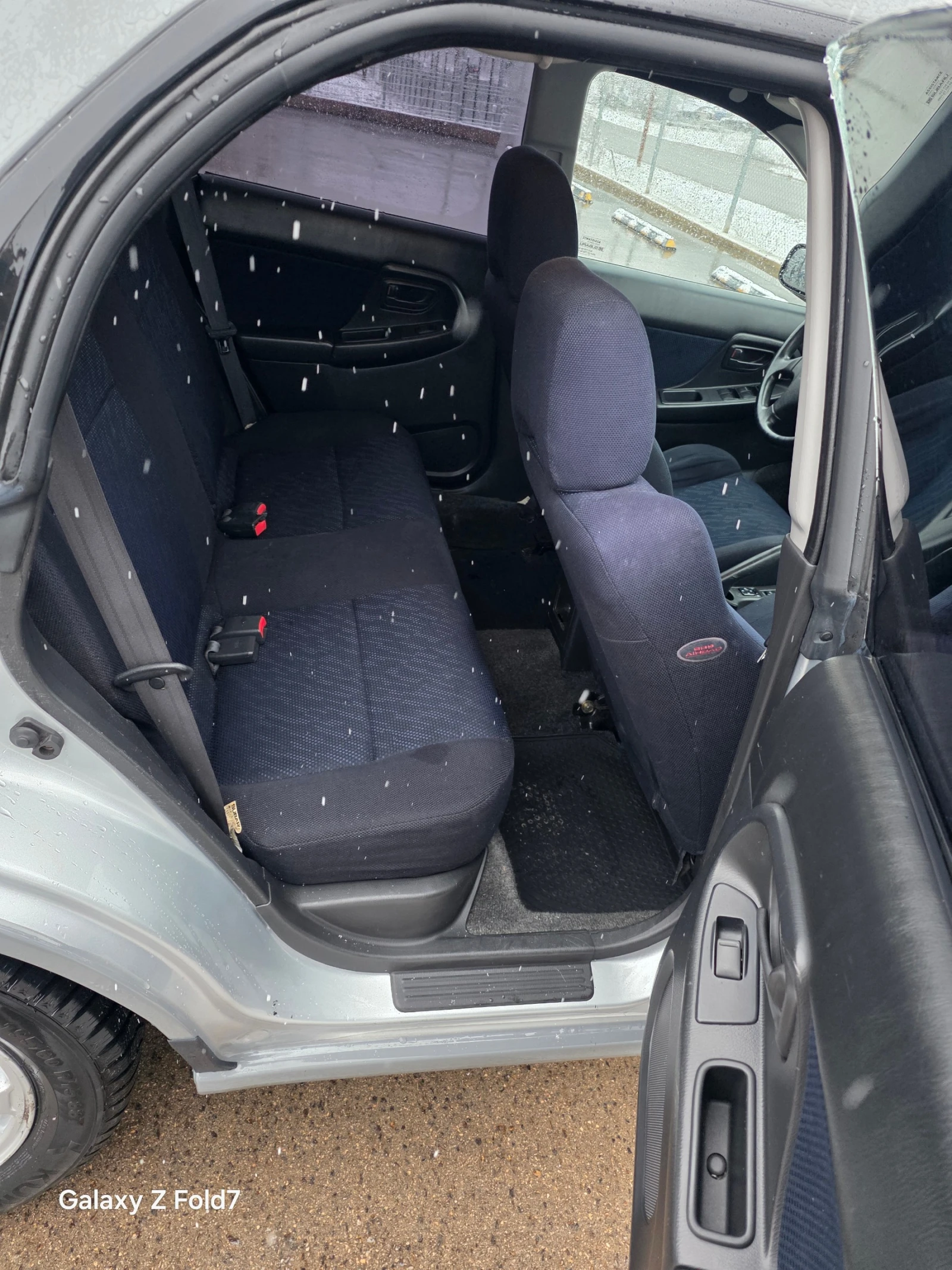 Subaru Impreza 2.0i | Mobile.bg � ����������� 11