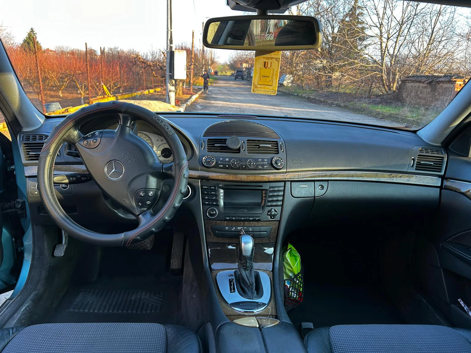 Mercedes-Benz E 220 CDI Avantgarde - изображение 7