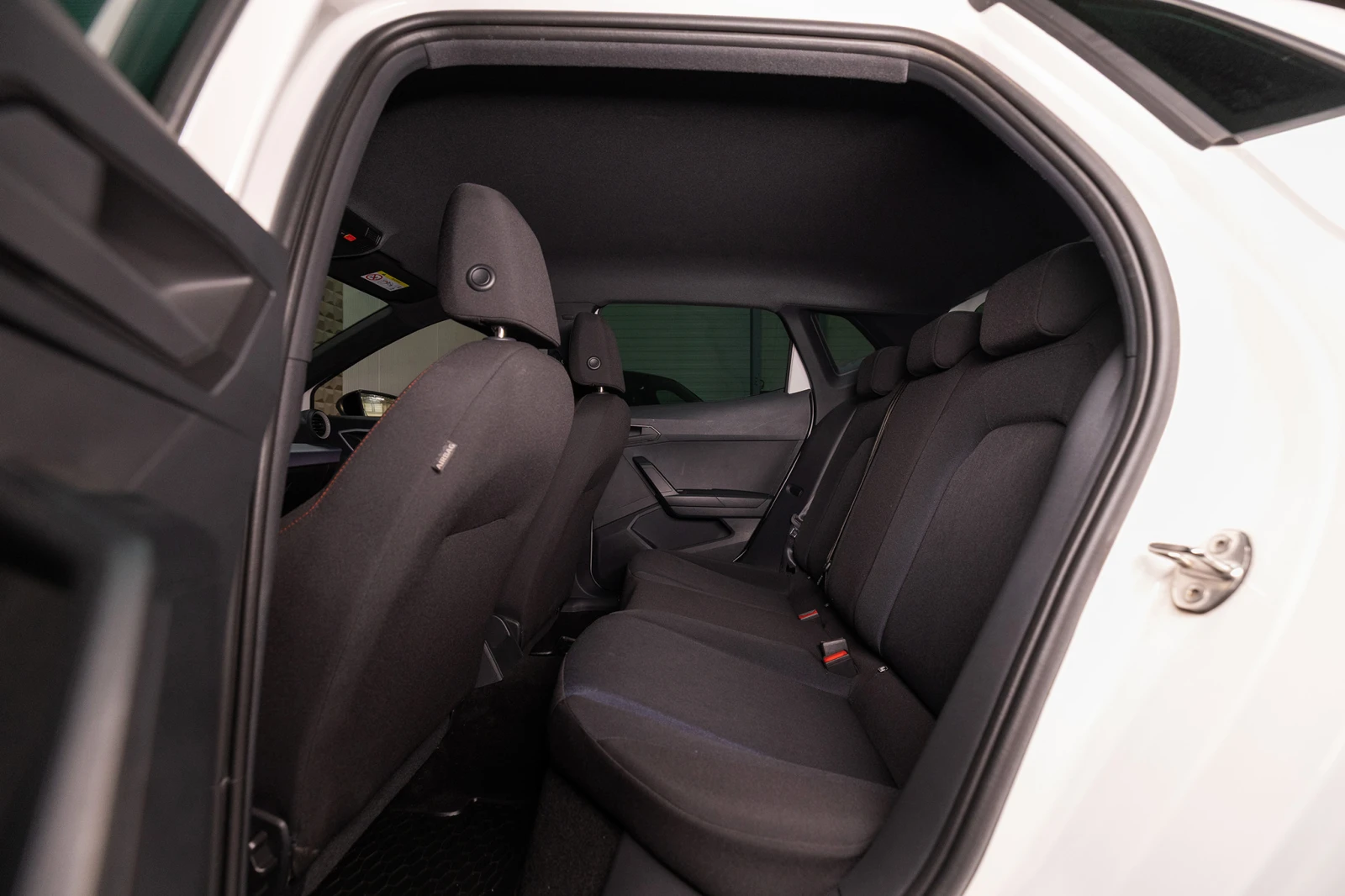 Seat Ibiza FR ������� �� ������� * Apple CarPlay/Android Auto | Mobile.bg � ����������� 12