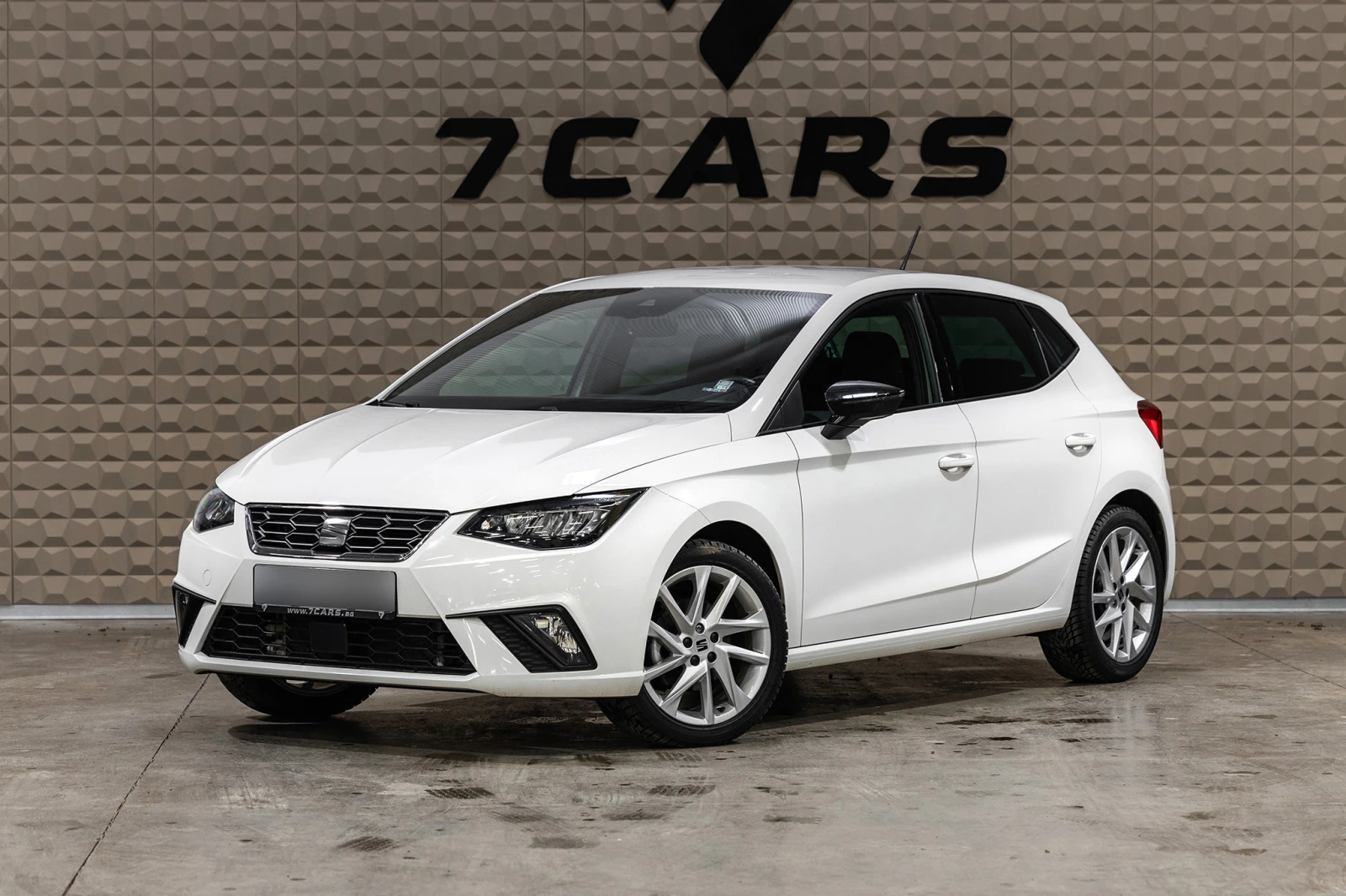 Seat Ibiza FR ������� �� ������� * Apple CarPlay/Android Auto | Mobile.bg � ����������� 1