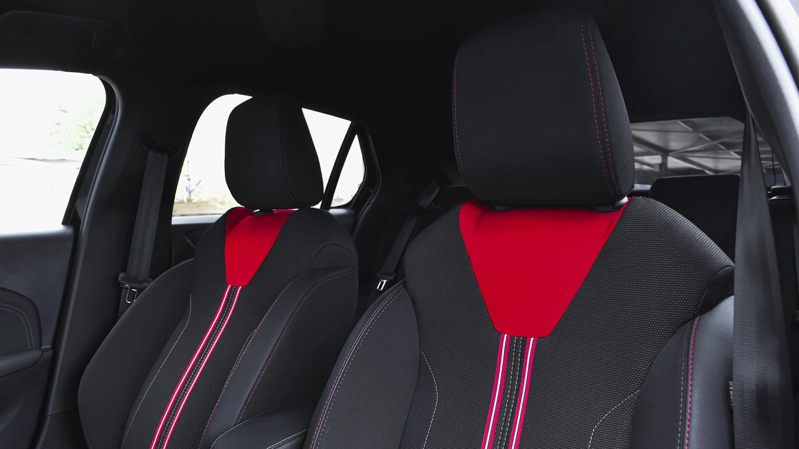 Opel Corsa e-GS Line 50 kWh - изображение 10