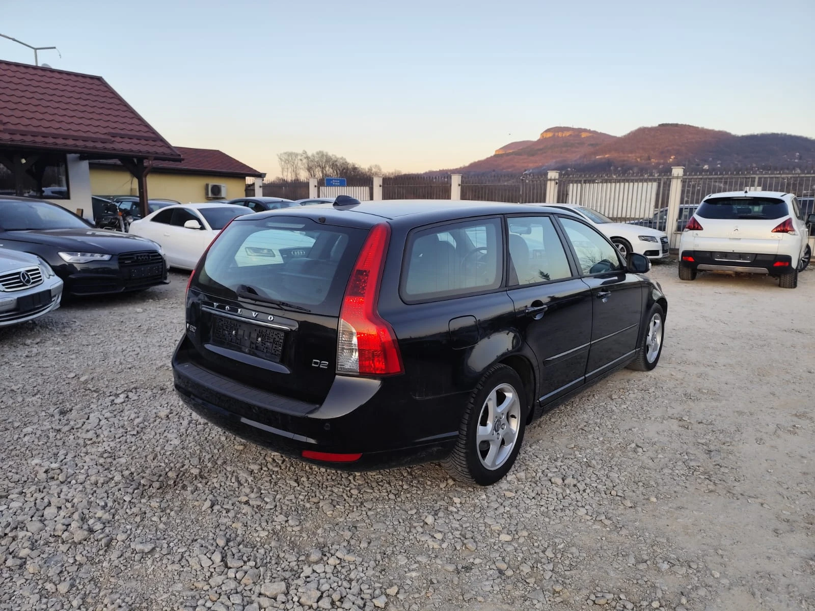 Volvo V50 1.6 дизел Италия, снимка 5 - Автомобили и джипове - 53814216
