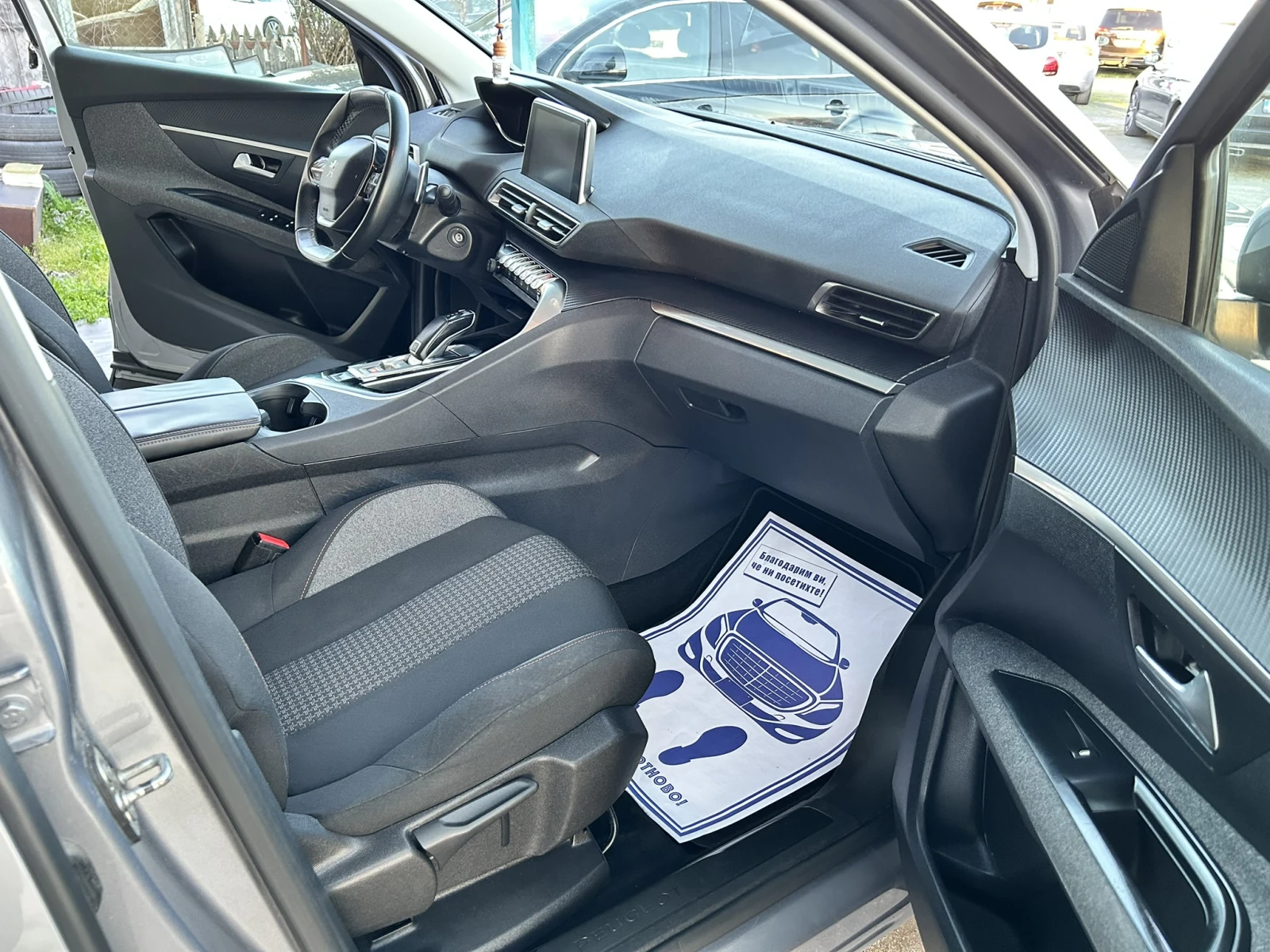 Peugeot 3008 1.6Blue HDI* AUTO* NAVI* Virtual, снимка 12 - Автомобили и джипове - 54141228