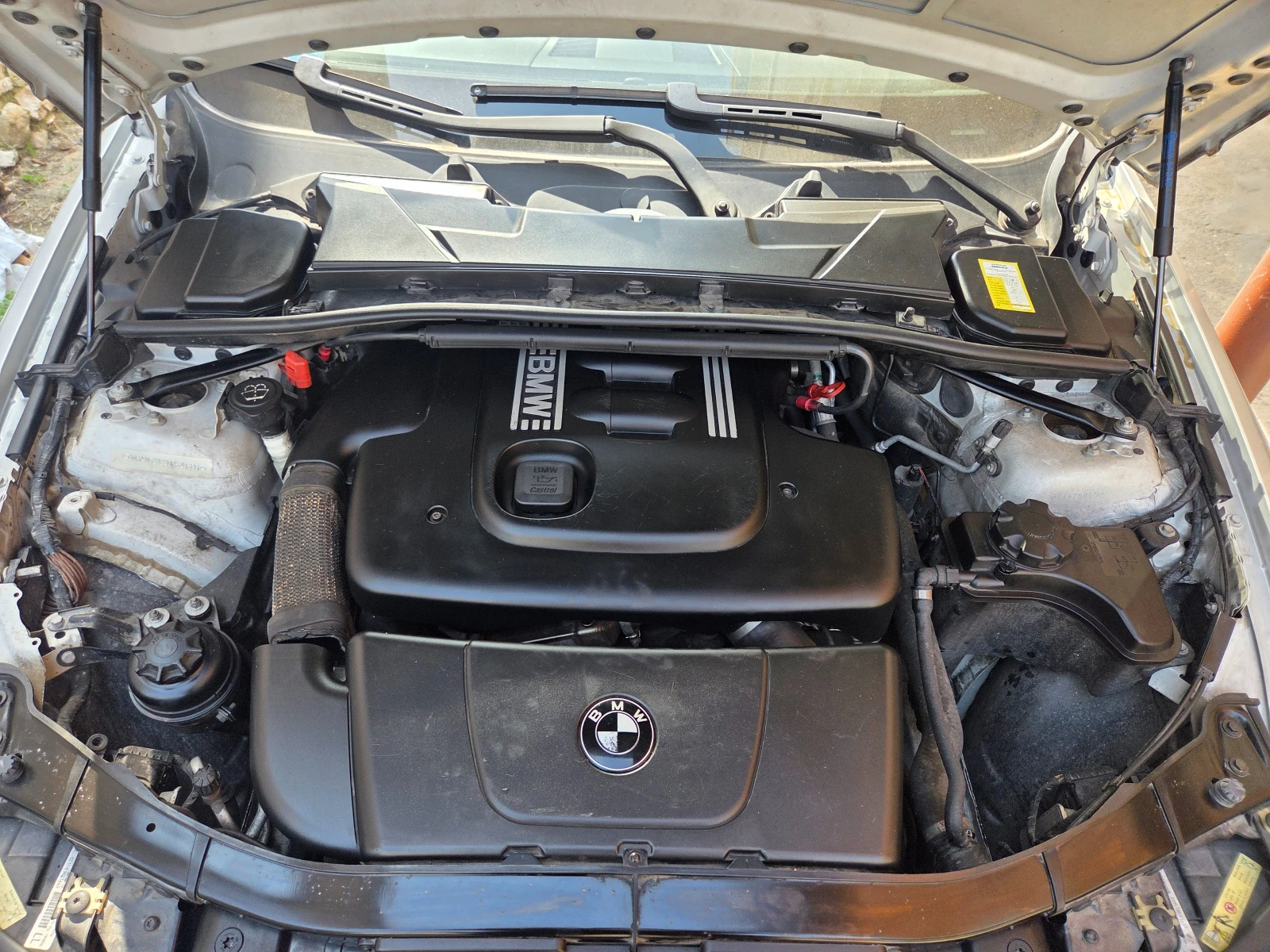 BMW 320 d 163 NAVI, снимка 14 - Автомобили и джипове - 54181596