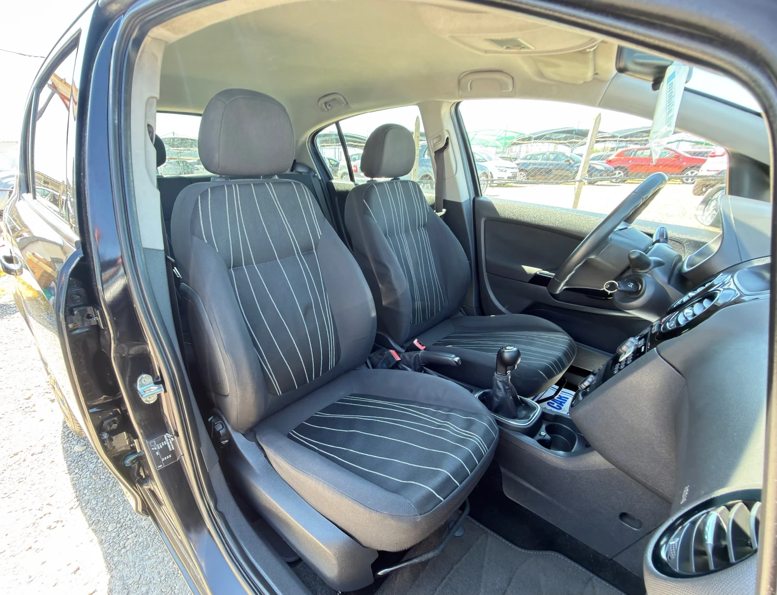 Opel Corsa 1.2i 86kc 111 Edition, снимка 13 - Автомобили и джипове - 54306060