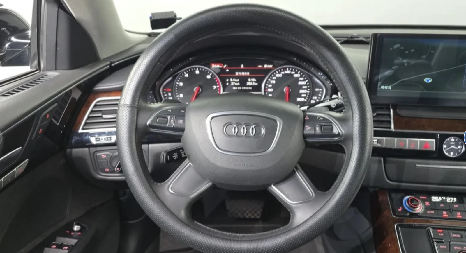 Audi A8 3.0 / BOSE / QUATTRO / ОБДУХВАНЕ / ПАМЕТИ, снимка 13 - Автомобили и джипове - 54427655